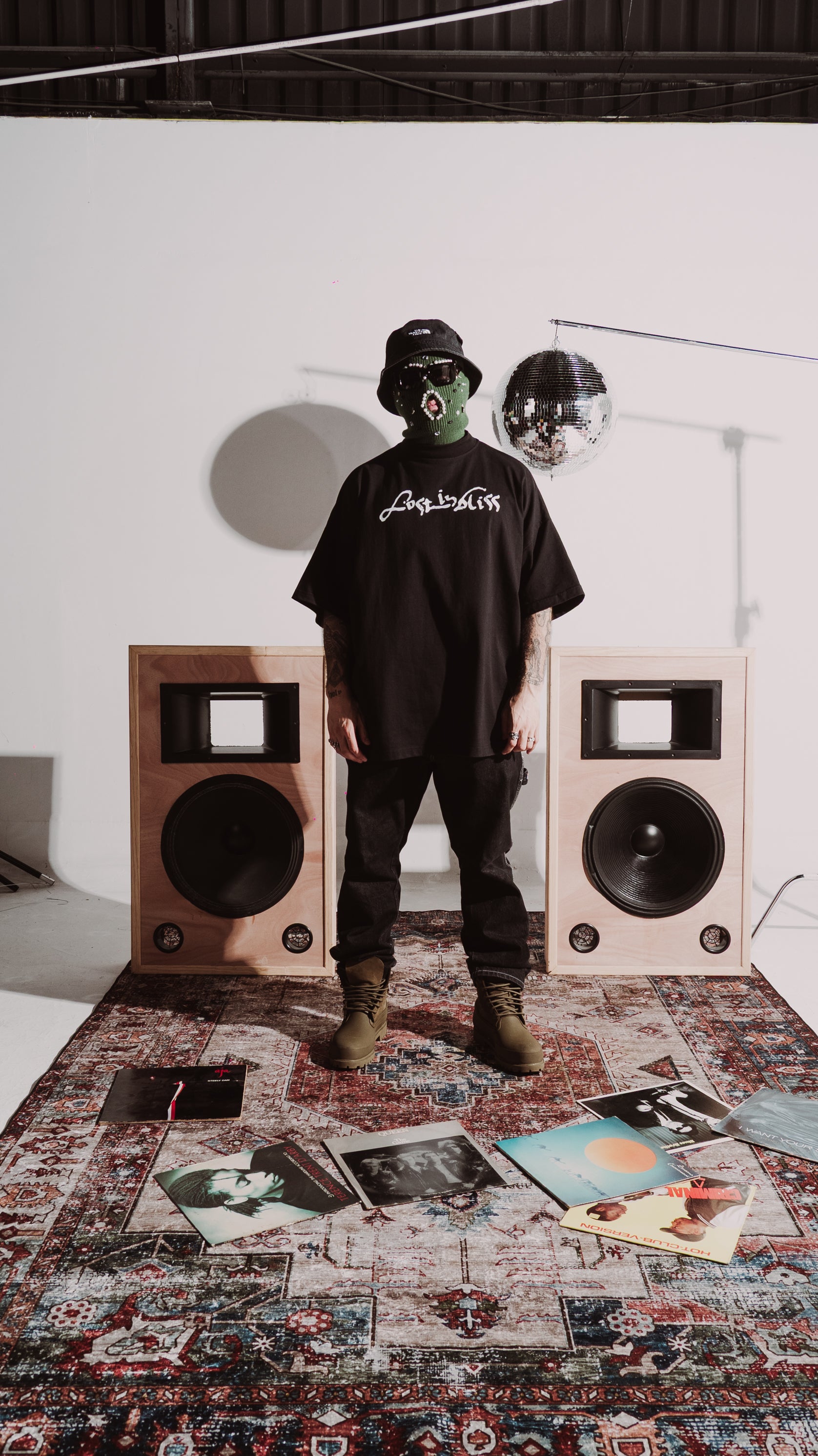 Sunflowers with eyes LIB